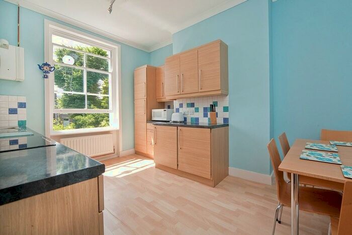 3 Bedroom Maisonette To Rent In Gaisford Street, Kentish Town, NW5