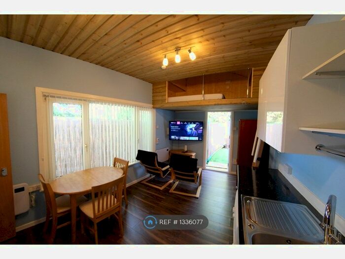 Studio To Rent In Kings Norton, Birmingham, B30