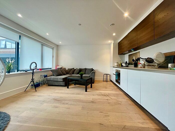 1 Bedroom Flat To Rent In Romney Place, Maidstone, ME15