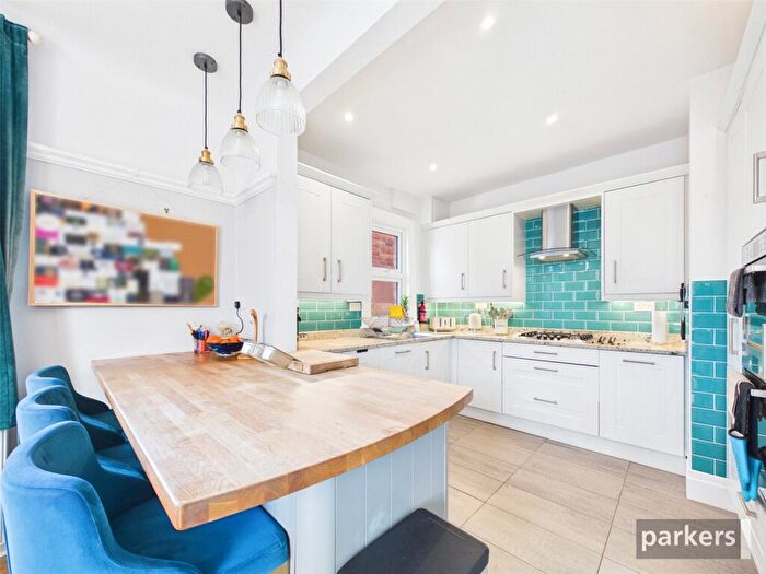 4 Bedroom Semi-Detached House For Sale In Lorne Street, Reading, Berkshire, RG1