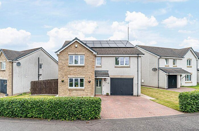 4 Bedroom Detached House For Sale In McBaith Way, Dunfermline, KY11