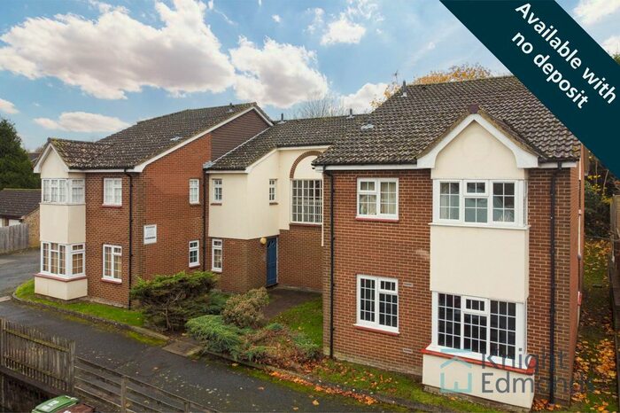 Studio To Rent In Chiltern Close, Downswood, ME15