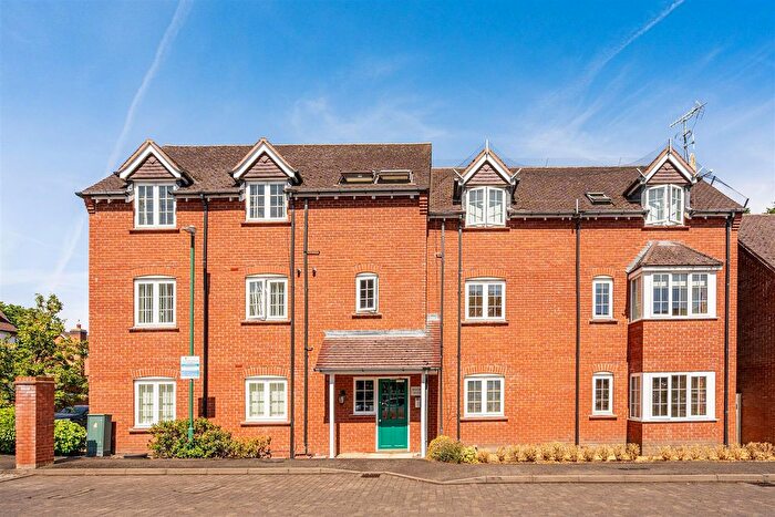 1 Bedroom Flat For Sale In Foxley Drive, Catherine-De-Barnes, Solihull, B91