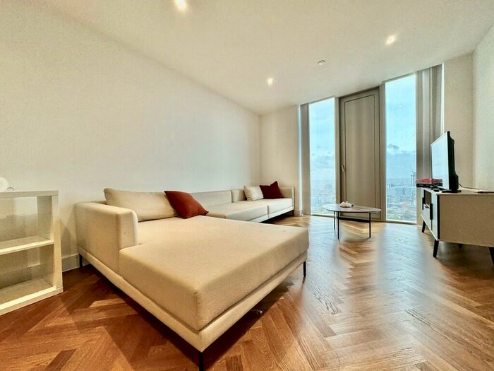 2 Bedroom Apartment To Rent In Deansgate Square, Manchester, M15