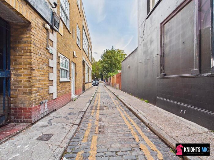 1 Bedroom Apartment To Rent In Hayfield Passage, London, E1