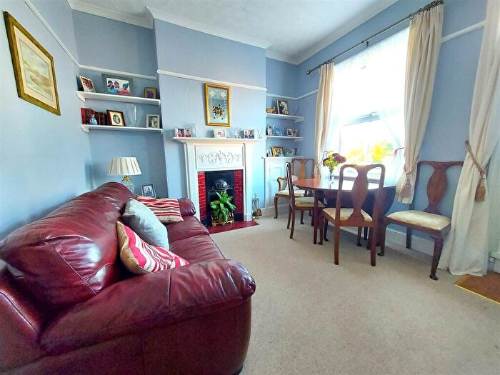2 Bedroom End Of Terrace House For Sale In Areley Common, Stourport-On-Severn, DY13