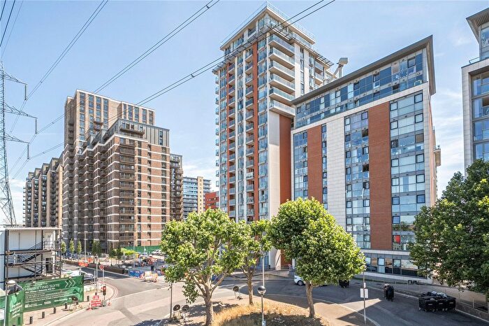 1 Bedroom Flat For Sale In Seagull Lane, London, E16