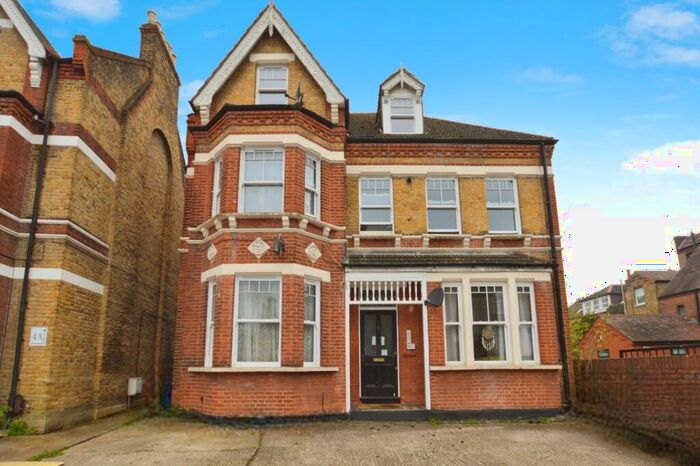 Studio To Rent In Wickham Road Beckenham, BR3