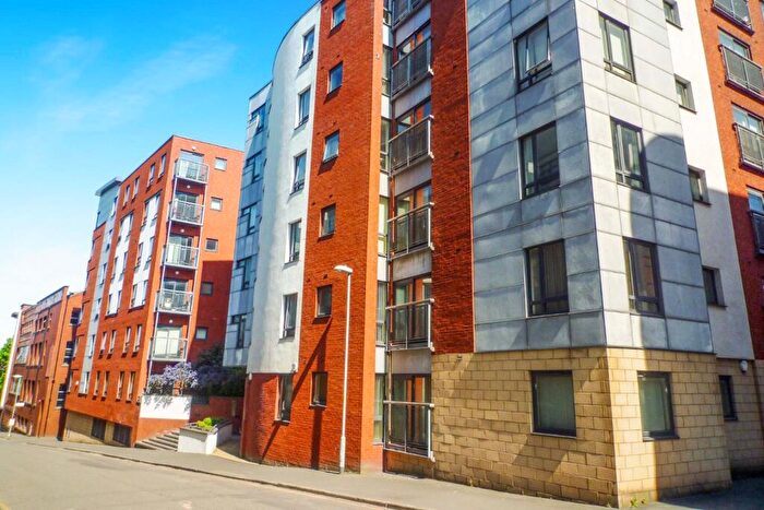 2 Bedroom Flat To Rent In The Citadel, Ludgate Hill, Manchester, M4