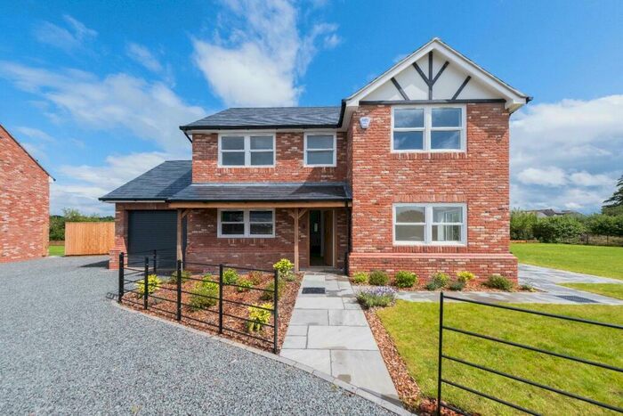 4 Bedroom Detached House For Sale In Long Lane, Wettenhall, CW7