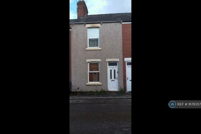 2 Bedroom Terraced House To Rent In Elton Street, Chesterfield, S40