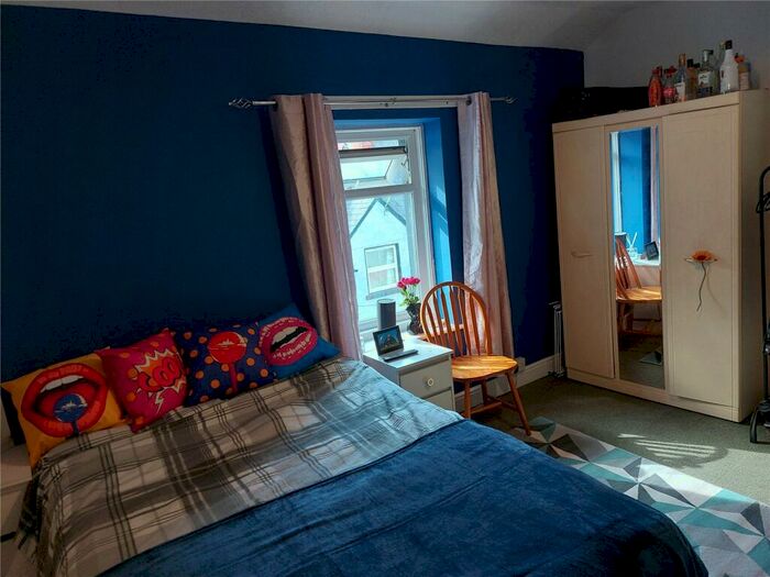 5 Bedroom House To Rent In Penchwintan Road, Bangor, Gwynedd, LL57