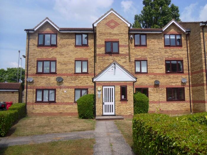 1 Bedroom Flat To Rent In Prestatyn Close, Stevenage, Hertfordshire, SG1