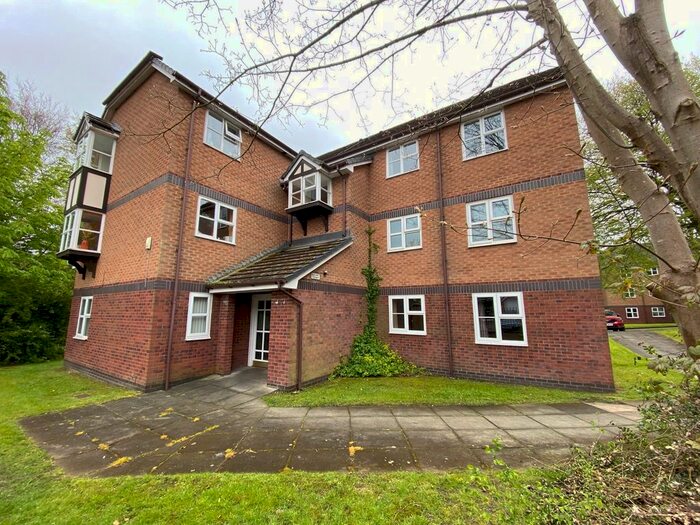 2 Bedroom Flat To Rent In Monroe Close, Salford, M6