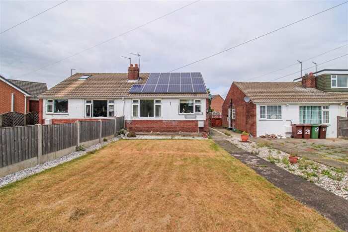 2 Bedroom Semi-Detached Bungalow For Sale In Junction Lane, Ossett, WF5