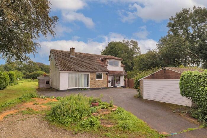 3 Bedroom Detached House For Sale In Old Coach Road, Wrotham, Sevenoaks, TN15