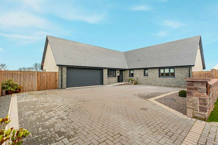 4 Bedroom Detached Bungalow For Sale In &#;The Grove&#;, Broadfold, Auchterarder, PH3