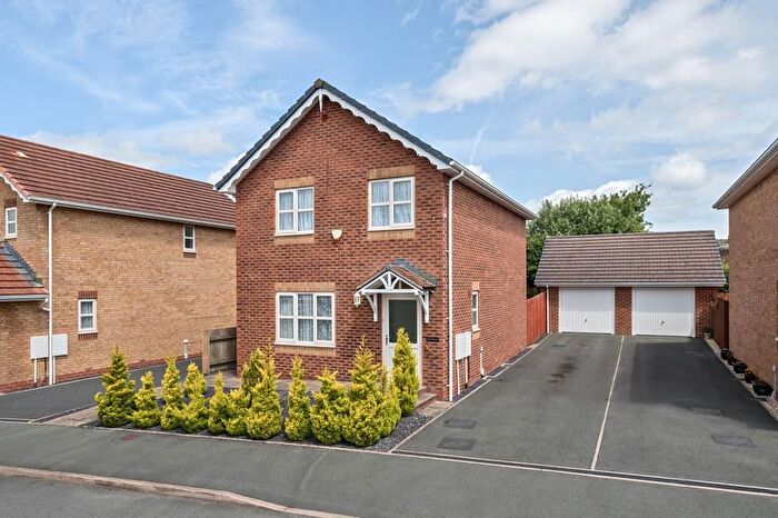 3 Bedroom Detached House For Sale In Llandrindod Wells, Powys, LD1