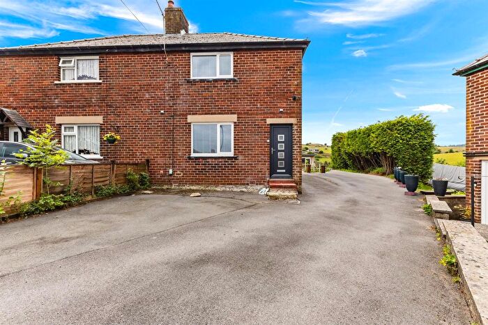 2 Bedroom Semi-detached House For Sale In Lee Dale, Harpur Hill, Buxton, Derbyshire, ., SK17