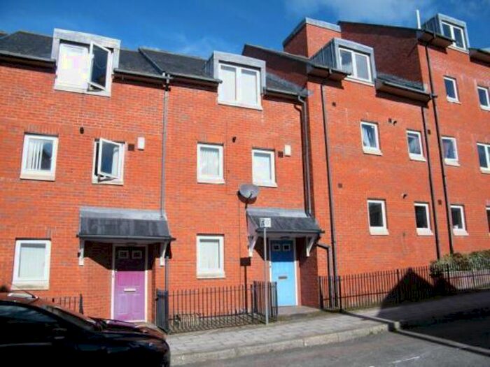 3 Bedroom Terraced House To Rent In Preston Street, Exeter, EX1