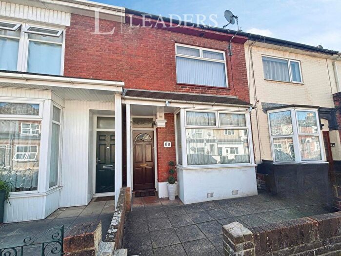 3 Bedroom Terraced House For Sale In New Road, Portsmouth, Hampshire, PO2