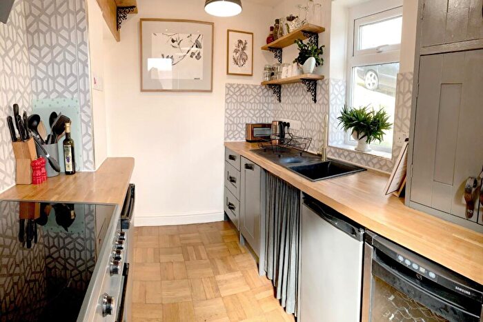 2 Bedroom Detached House For Sale In James Pit Road, Whitehaven, CA28
