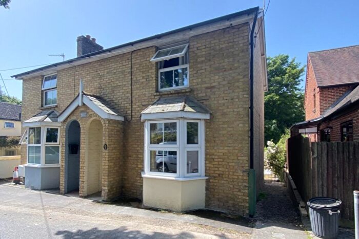 2 Bedroom Cottage To Rent In Hillside Cottages Barnes Lane, Milford On Sea, Lymington, Hampshire, SO41