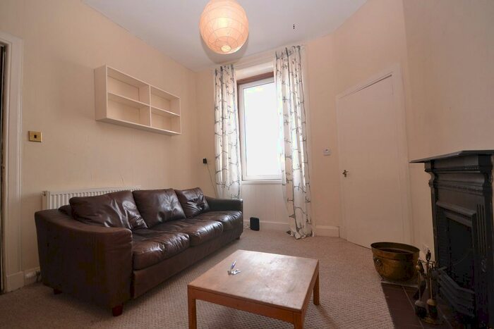 1 Bedroom Flat To Rent In Balcarres Street, Morningside, Edinburgh, EH10