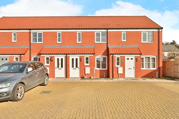 2 Bedroom Semi-Detached House For Sale In Catlyn Place, Wymondham, NR18