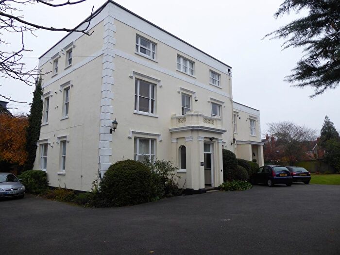 1 Bedroom Flat To Rent In Eastern Avenue, Reading, Berkshire, RG1