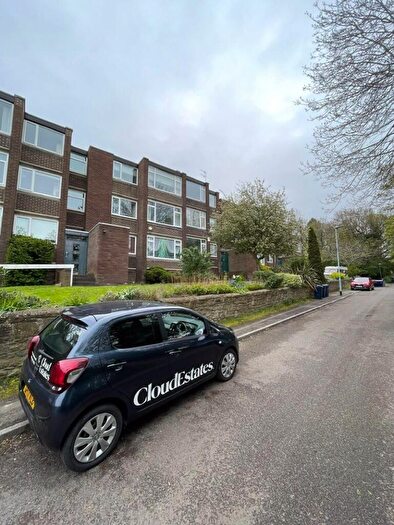 2 Bedroom Flat To Rent In Glenside Court, Breckenbeds Road, Low Fell, Gateshead, NE9