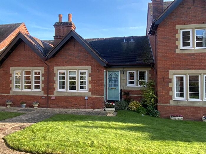 2 Bedroom Property For Sale In Pyndar Court, Newland, Malvern, WR13