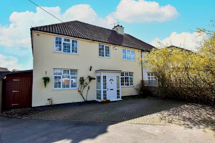 4 Bedroom Semi-Detached House To Rent In Church Road, Iver Heath, SL0