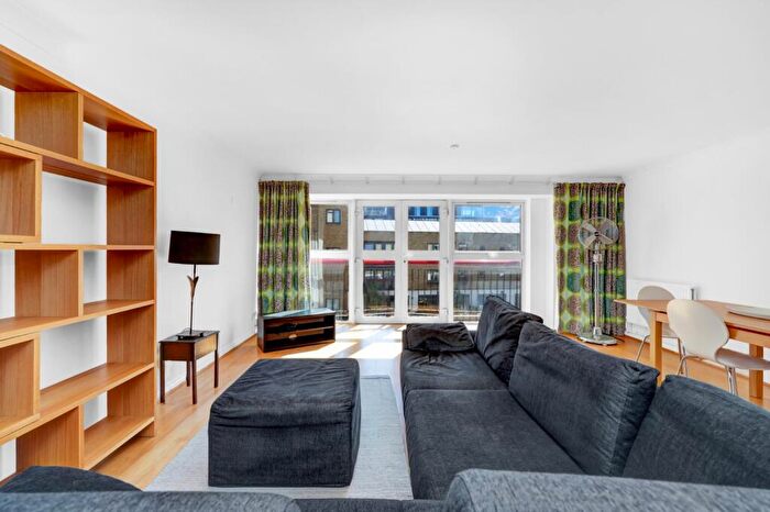 2 Bedroom Apartment To Rent In St John Street, EC1V