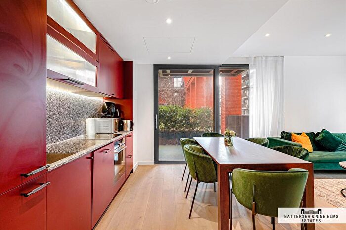2 Bedroom Apartment To Rent In Legacy Building, Embassy Gardens, SW11