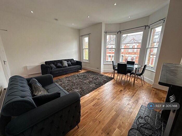 3 Bedroom Maisonette To Rent In Selsdon Rd, West Norwood, Tulse Hill, Brixton, Streatham, Herne Hi, SE27