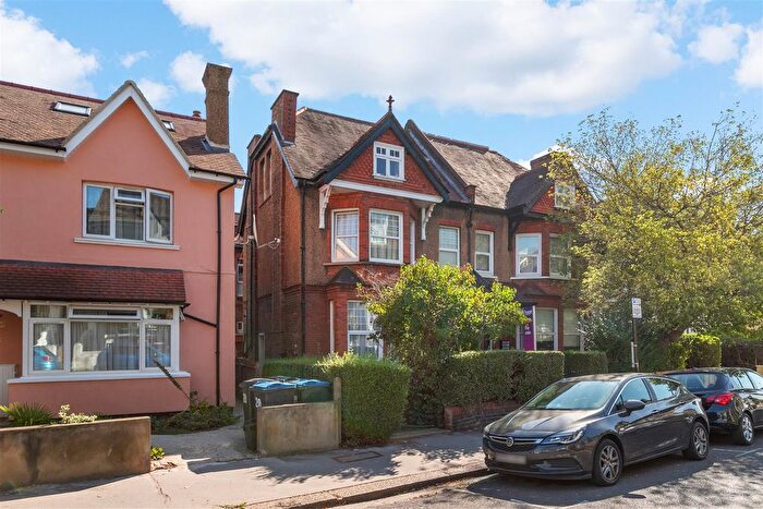 1 Bedroom Maisonette For Sale In Upper Grove, South Norwood, SE25
