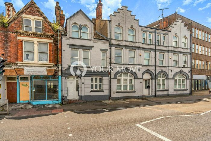 1 Bedroom Flat To Rent In Balmoral Road, Gillingham, Kent, ME7