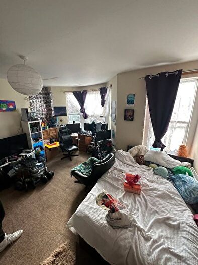 6 Bedroom Semi-detached House To Rent In Ashley Down Road, Bristol, BS7