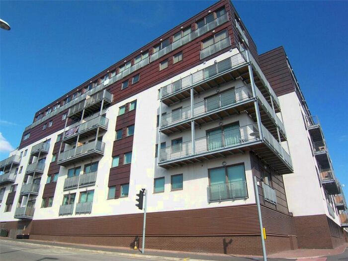 1 Bedroom Flat To Rent In Isaac Way, Manchester, Greater Manchester, M4