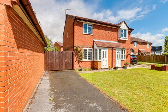 2 Bedroom Semi-Detached House For Sale In Cropton Crescent, Nottingham, NG8