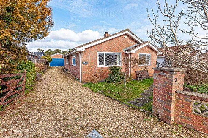 3 Bedroom Detached Bungalow For Sale In Fairwood Road, Verwood, BH31