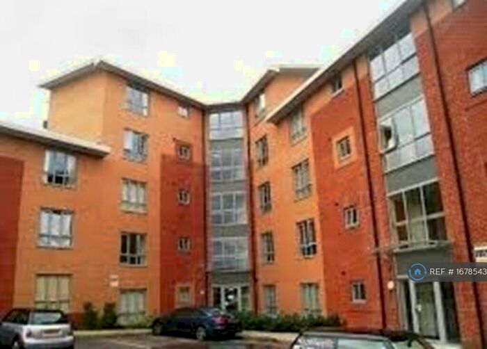 2 Bedroom Flat To Rent In Russell Court, Preston, PR1