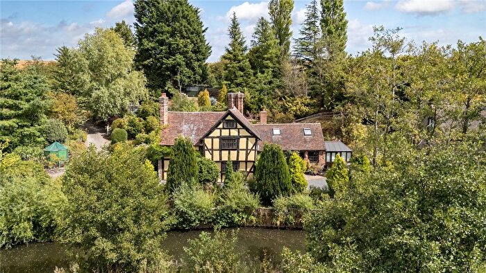 4 Bedroom Detached House For Sale In Cleobury Mortimer, Kidderminster, Shropshire, DY14