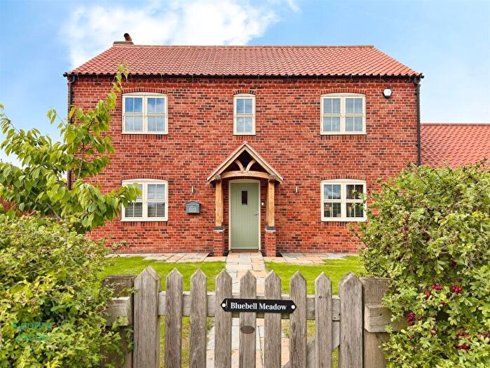 4 Bedroom Detached House For Sale In Cross Street, Sturton-Le-Steeple, Retford, DN22