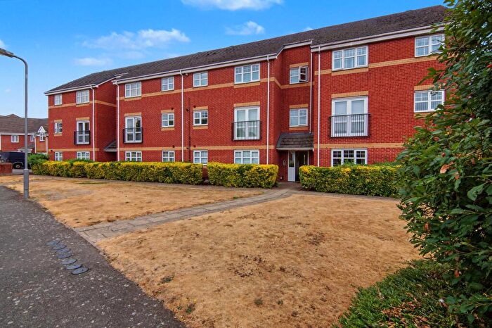 2 Bedroom Flat For Sale In Marigold Walk, Nuneaton, CV10