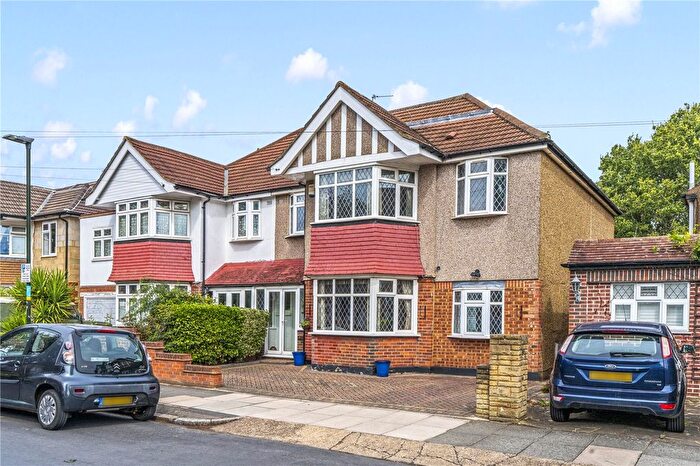 5 Bedroom Semi Detached House For Sale In Montrose Avenue, Twickenham, TW2