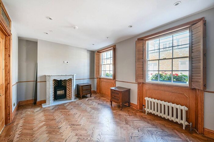 3 Bedroom Terraced House To Rent In Colville Place, Fitzrovia, London, W1T