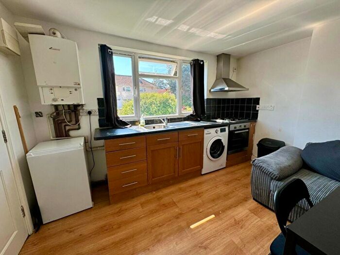 2 Bedroom Flat To Rent In Ullswater Road, Bristol, BS10
