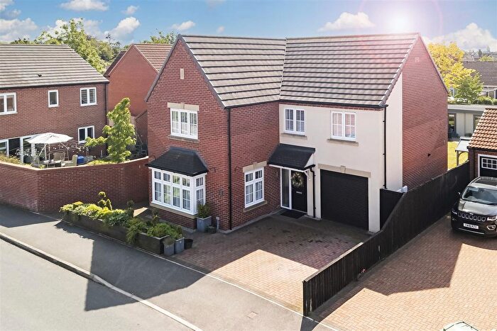 4 Bedroom Detached House For Sale In Roman Drive, Pocklington, YO42